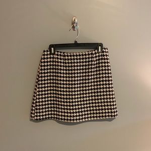 NWOT Lilly Pulitzer Black & White Mini Skirt